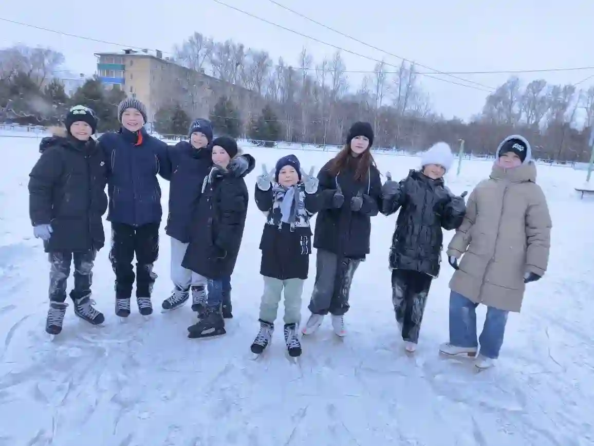 "Крещенские забавы" на льду